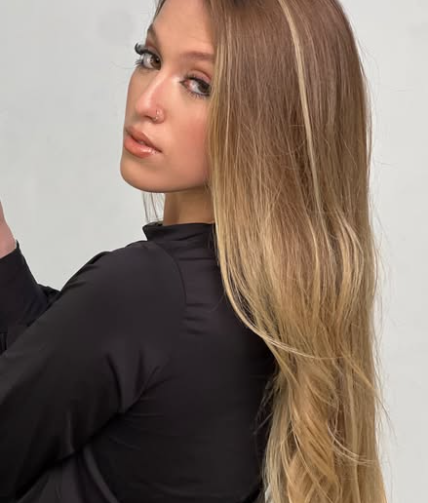 Ombré loiro em fios longos e sedosos